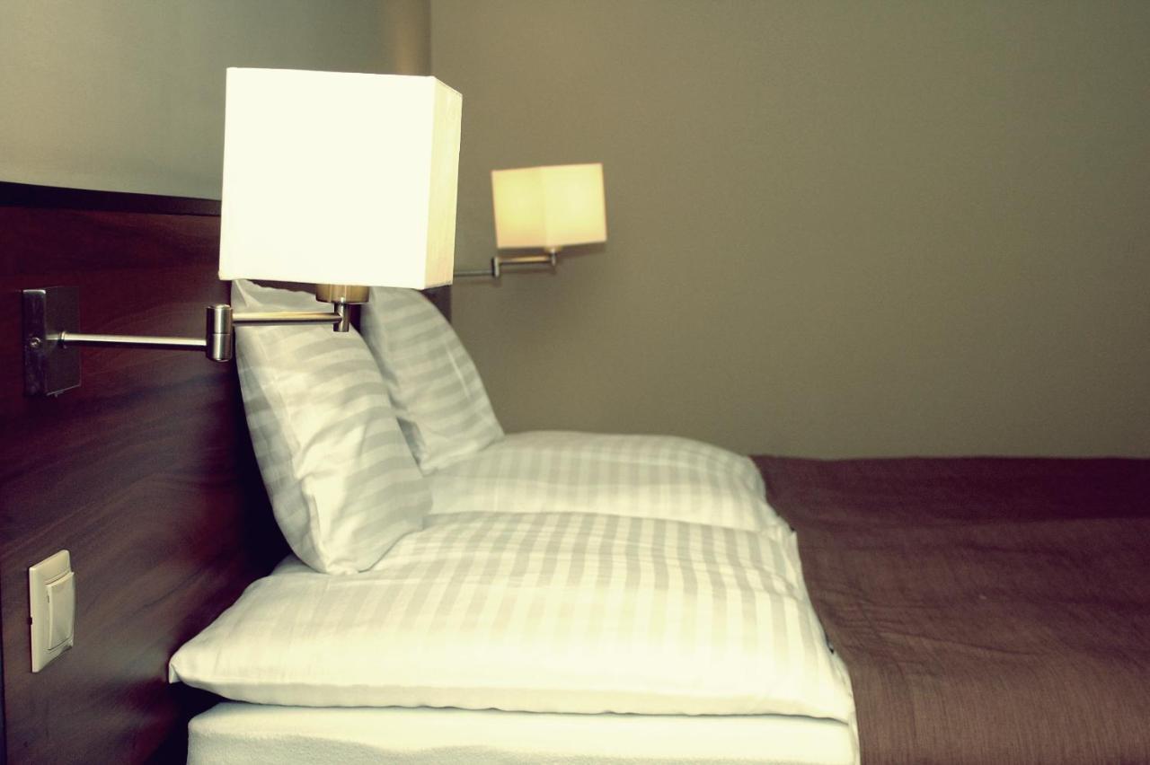Fiaker Panzio Bed & Breakfast Zalaszentgrot Bagian luar foto